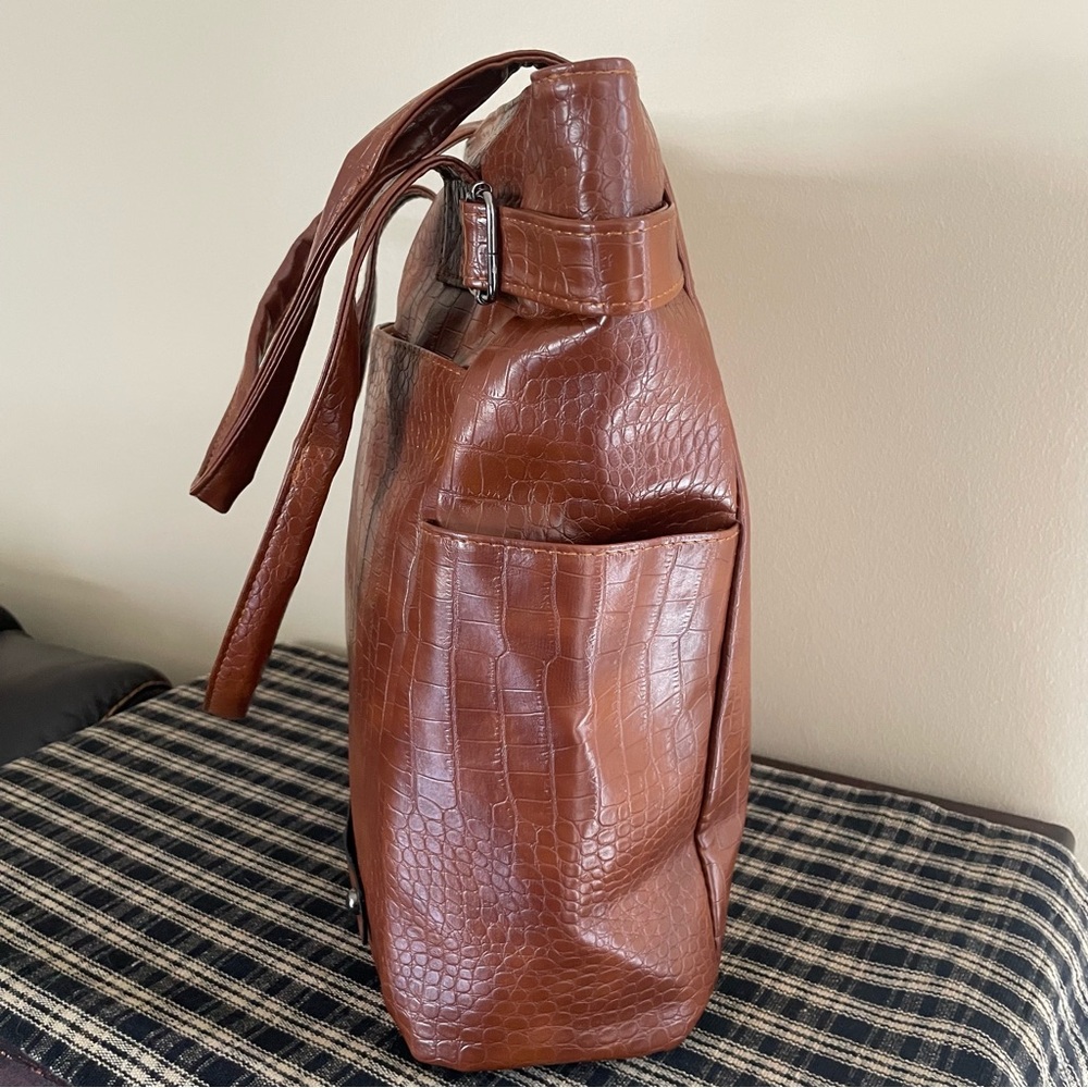 New Brown Faux Crocodile Embossed Lrg Tote Bag Synthetic Work Travel Purse #303 - Picture 2 of 5